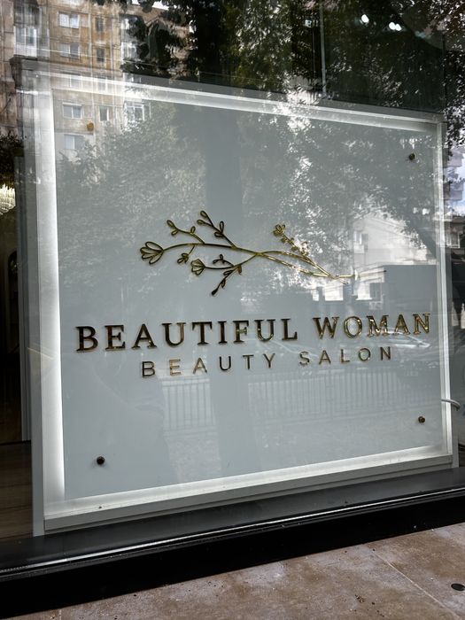 Caseta luminoasa de interior / exterior (firma luminoasa)