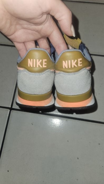 Дамски/ детски Маратонки Nike