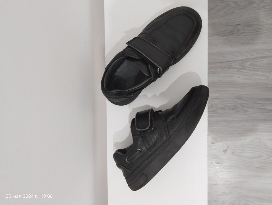 Кожаные туфли детские