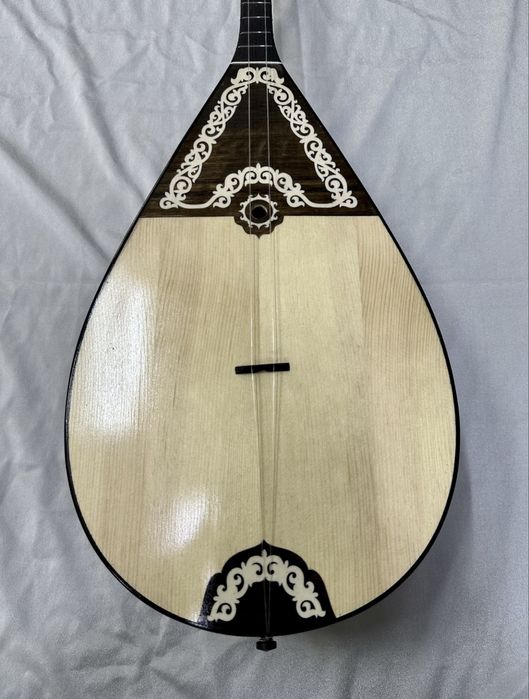 Продам новую Домбру