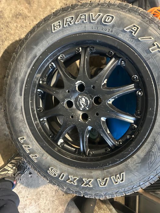 Джанти с гуми за offroad 4x100