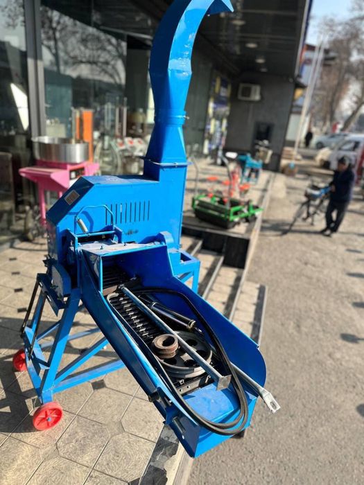 Жерафа дробилка .