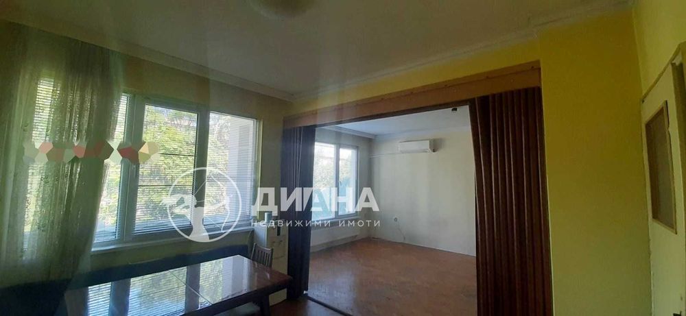 Продава се Тристаен апартамент в Пловдив, Каменица 1 - 98 кв.м за 1796 €/кв.м - Снимка #2