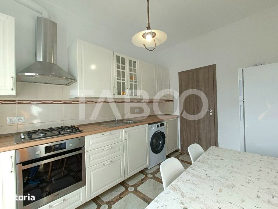 Penthouse cu 2 camere decomandate 2 terase si 2 locuri de parcare