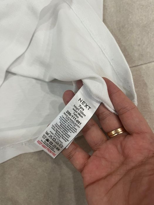 Школьные брюки / футболка