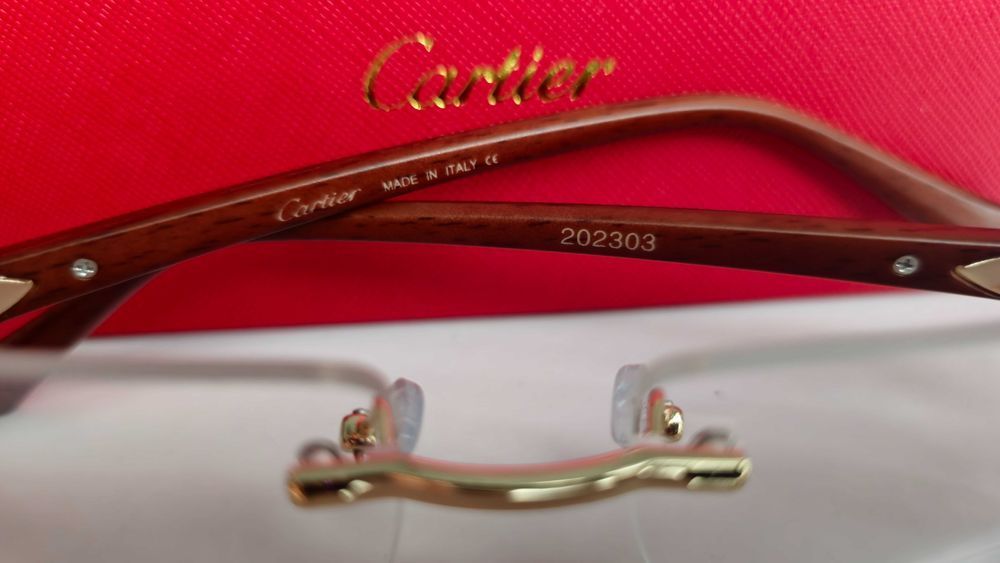 Ochelari de soare Cartier, roz