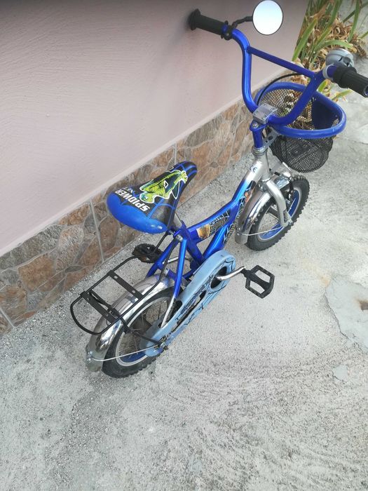 Продавам две детски колела 12 и 20 цола