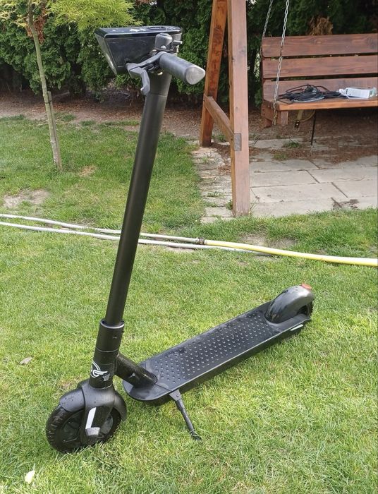 Trotinetă electrică Bird One – 396 km, stare excelentă, ca nouă
