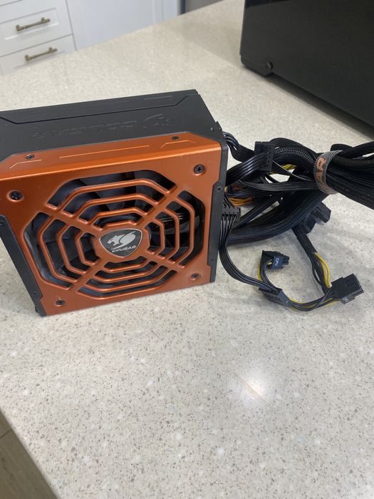 Блок питания Cougar BMX 700