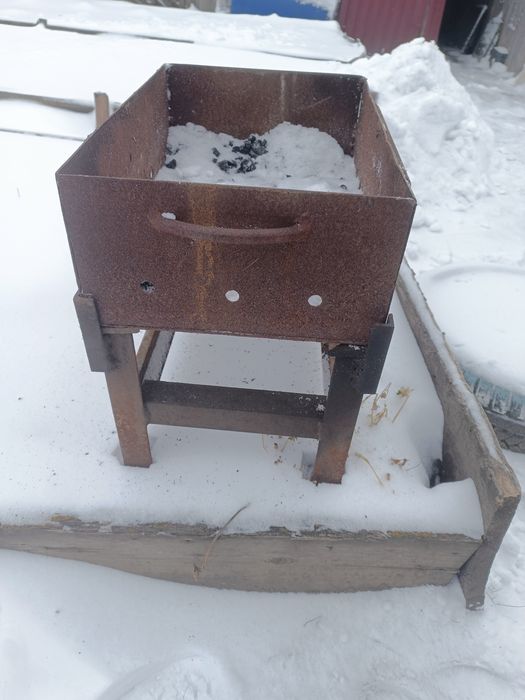 Продам мангал железный