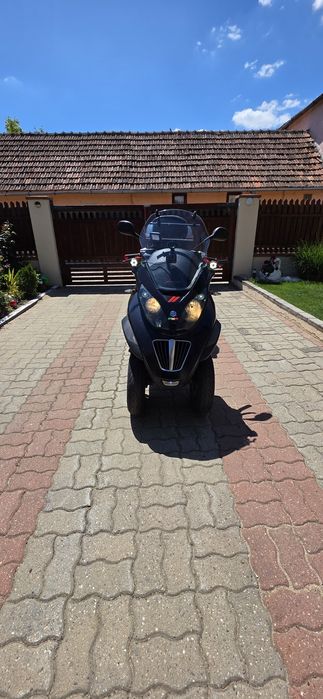 Piaggio mp3   2009