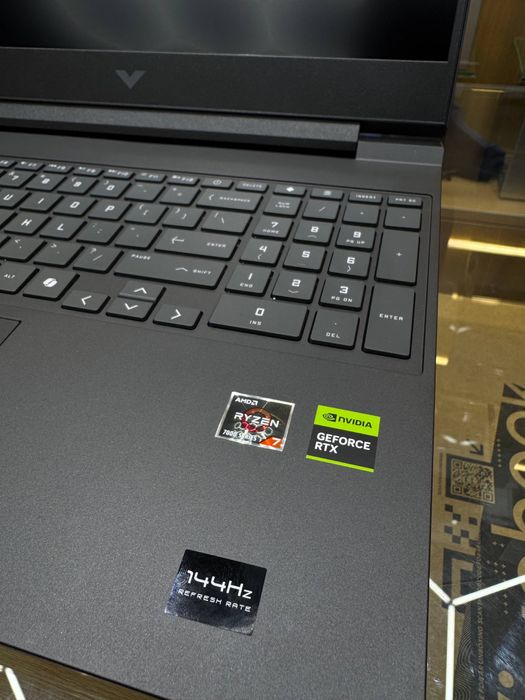 Ноутбук Hp Victus 15.6 FHD ips Ryzen 7 7445 Ram 16Gb SSD 512Gb Rtx4050