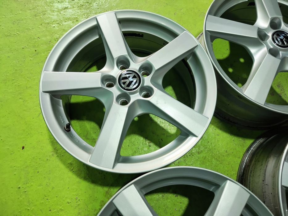 17 5x112 Vw Touran Caddy Golf Skoda audi 5х112