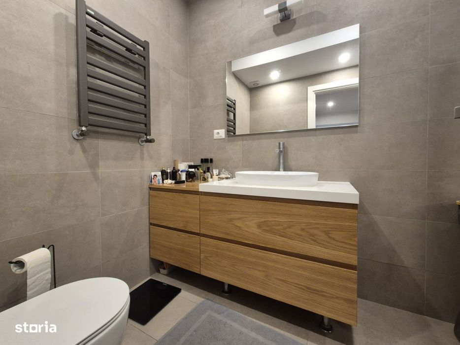 Apartament 3 Camere// Parcare