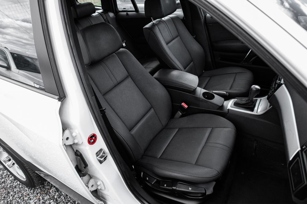 Bmw x3 automat M-paket  2.0 diesel piele navi posibilitate RATE DE 149 EURO LUNAR