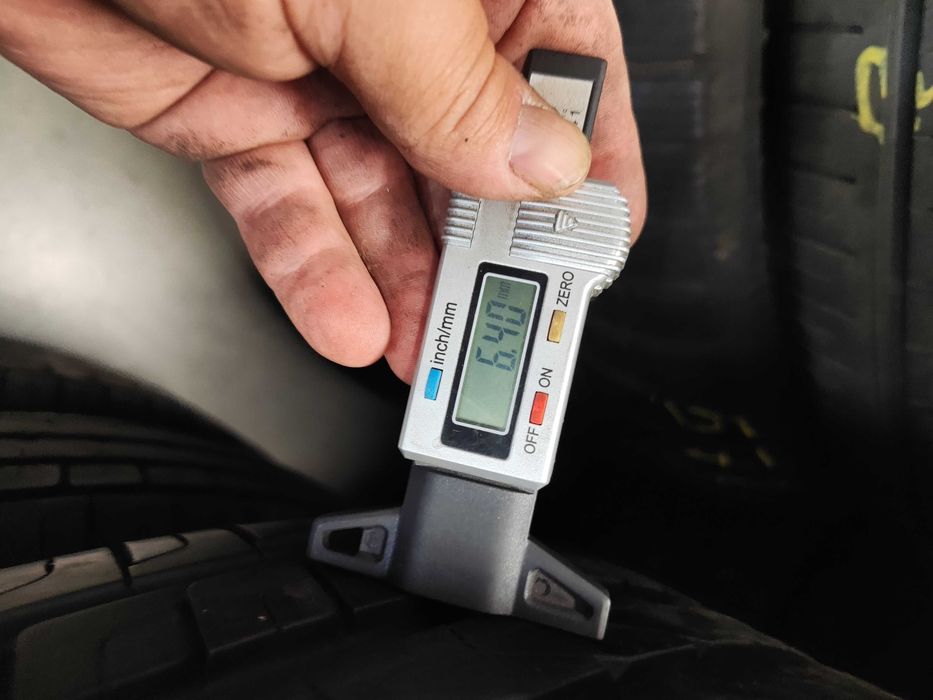 4бр.летни гуми 215/55/17 Pirelli