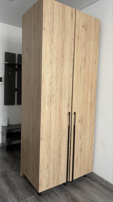 Продам шкаф для вещей