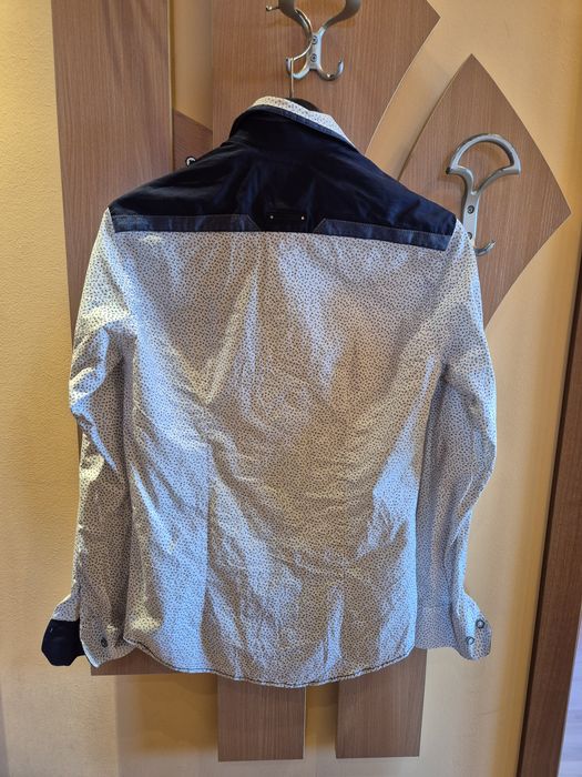 Продавам мъжки ризи