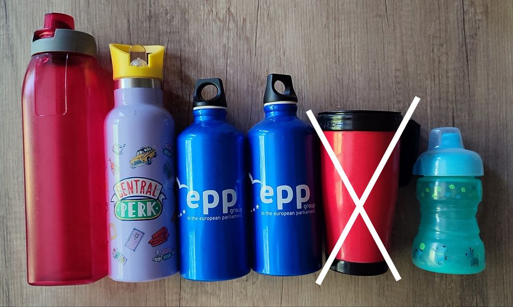 Бутилка за вода - метал, пластмаса