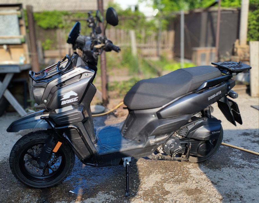 Скутер "BAIGE" продам