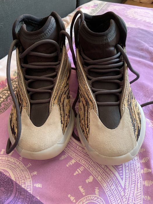 Adidas Yeezy 700 V3 Copper Fade