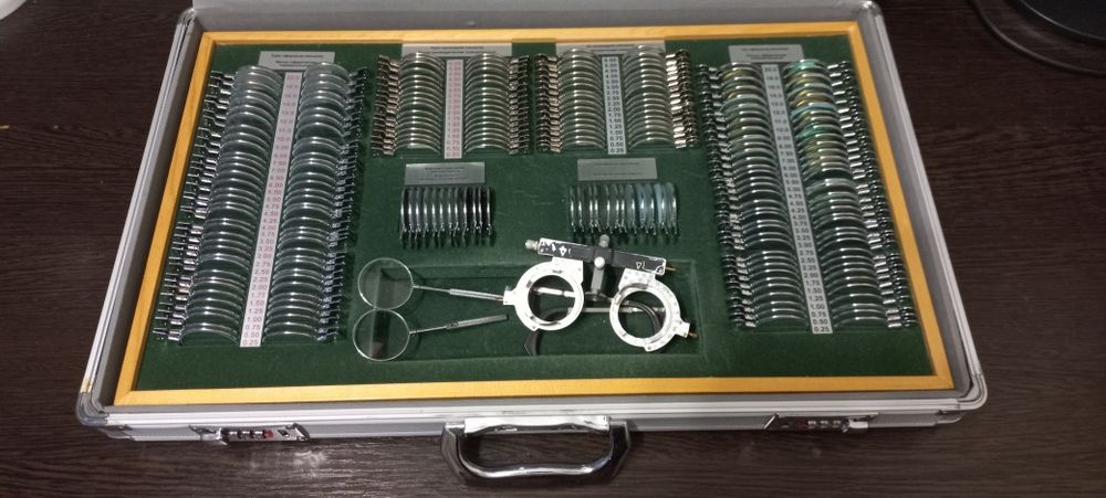 Набор пробных очков