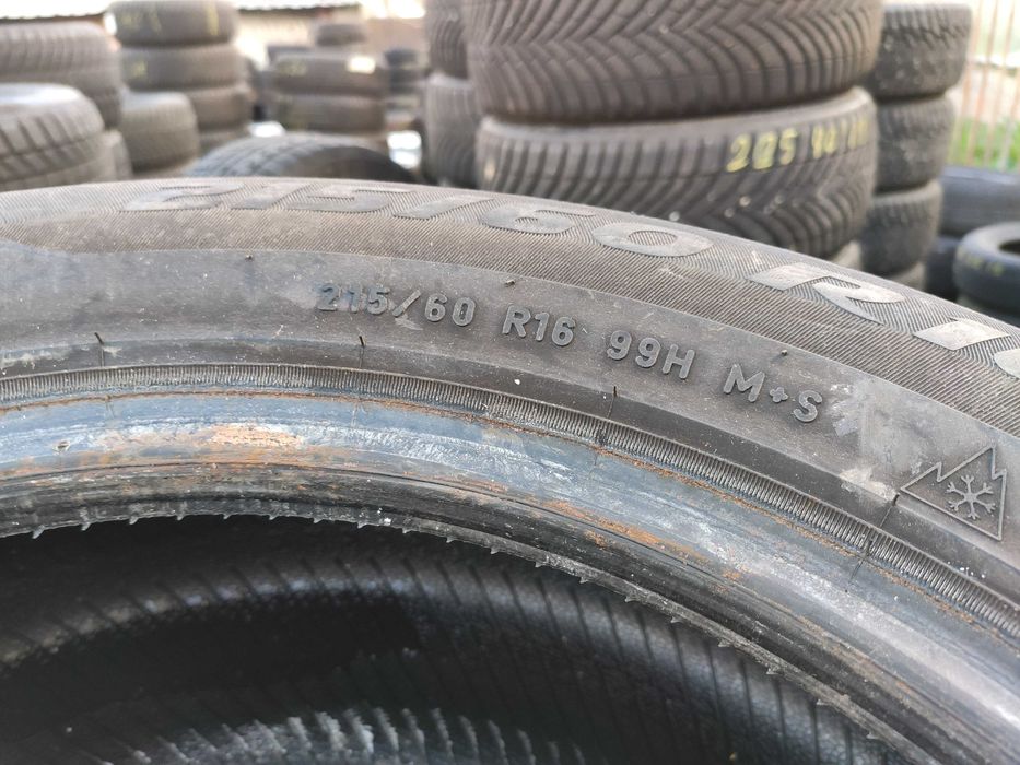 2бр Зимни гуми 215 60 16 - Pirelli - DOT 2022
