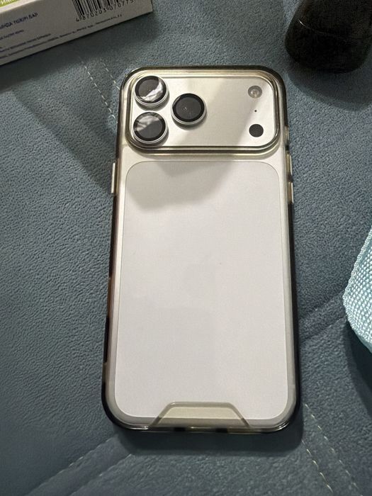 Продам 17 pro max 256
