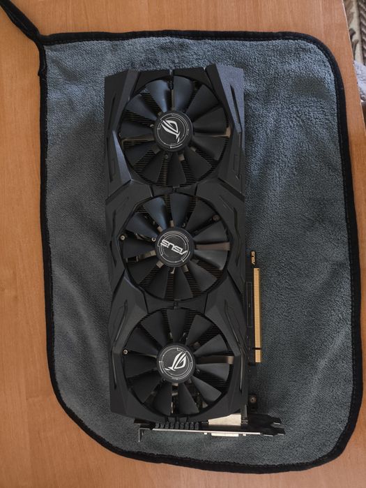 GTX 1060 Asus rog strix 6gb