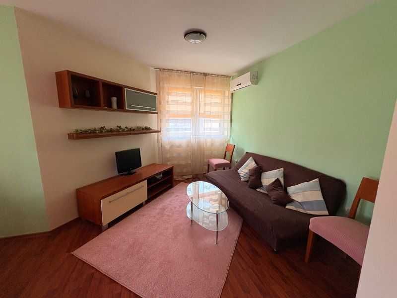 Дава се под наем Двустаен апартамент в София, Хиподрума - 60 кв.м за 548.25 € - Снимка #2