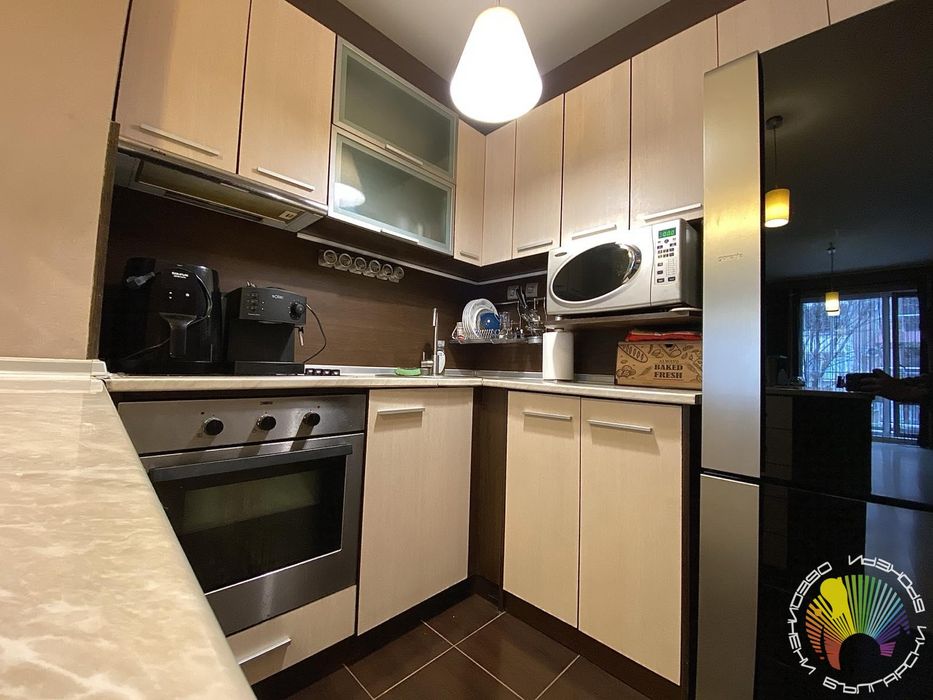 Дава се под наем Тристаен апартамент в Бургас, Възраждане - 100 кв.м за 612 € - Снимка #5