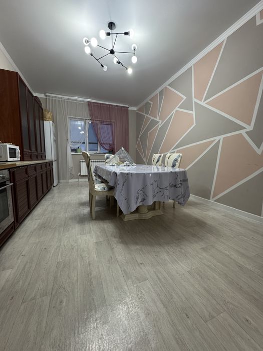 Продам дом. район Шестихатка