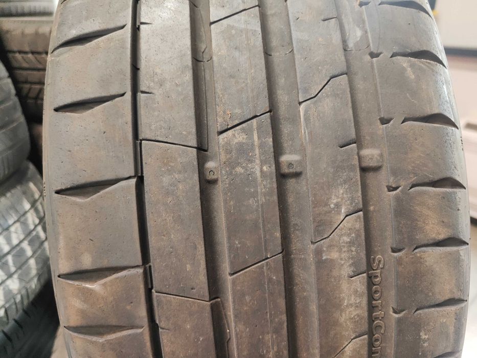 2бр. летни гуми 245/35/21 Continental