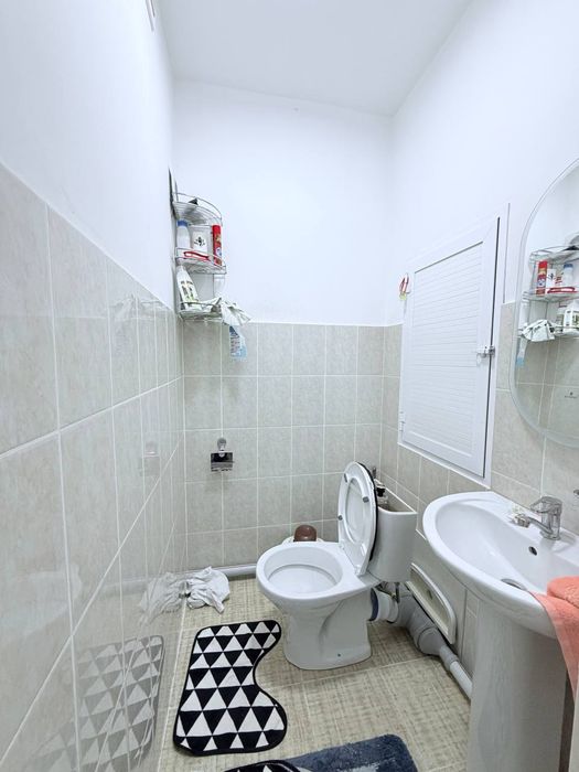 Qorasuvda 3 xonali kvartira ijaraga beriladi