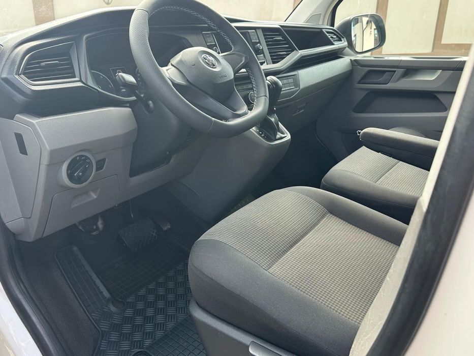 VW T6 - 9 locuri - Automat 17350+TVA deductibil - 2.0 diesel-150cp -2020- Posib RATE
