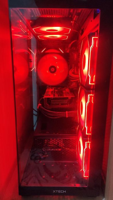 Srochna Igravoy keys sotiladi!