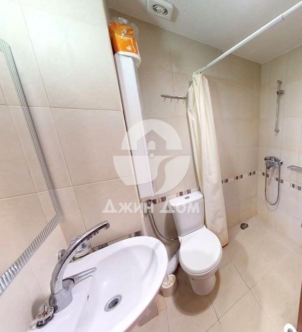 Продава се Двустаен апартамент в с. Кошарица, Област Бургас - 82 кв.м за 1061 €/кв.м - Снимка #4