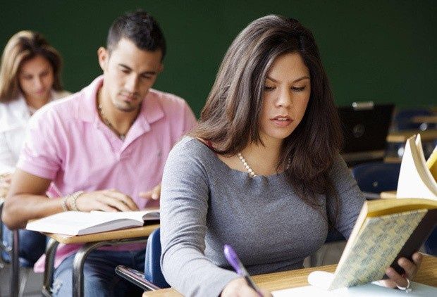 Ұлы мен анасы асүйдегі секс видео