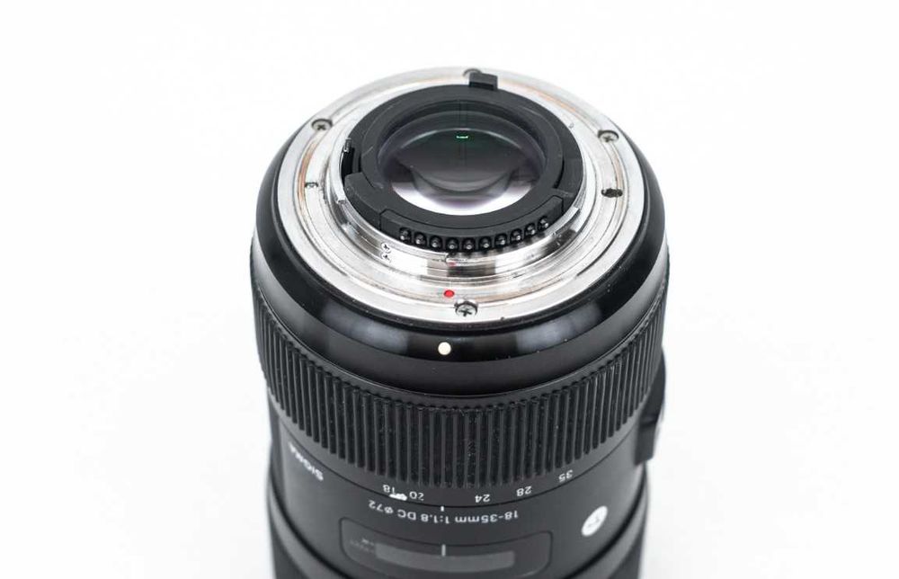 Obiectiv Sigma ART 18-35mm f1.8 DC pentru Nikon F mount