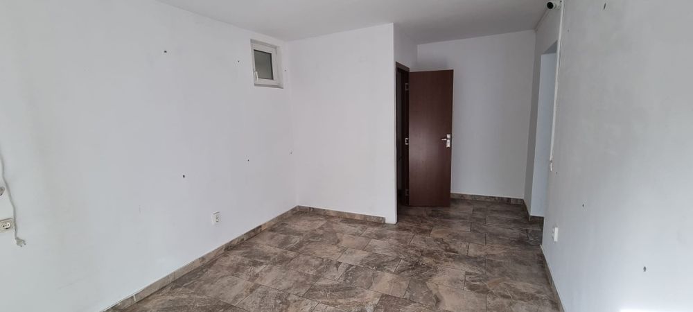 Spațiu de închiriat