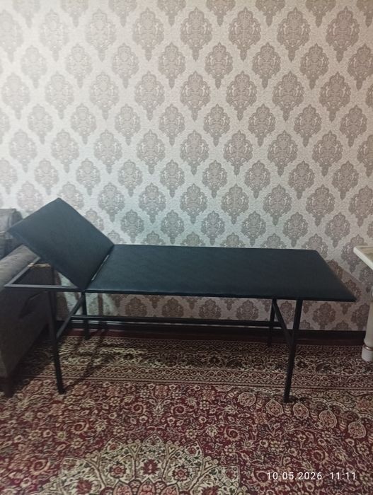 Продаётся кушетка