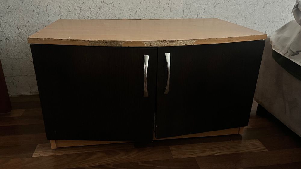 Продам прихожую б/у