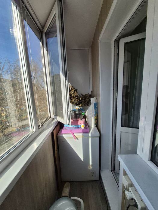 Продам 3 комнытый квартира
