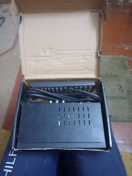 Продам приставку отау ТВ.