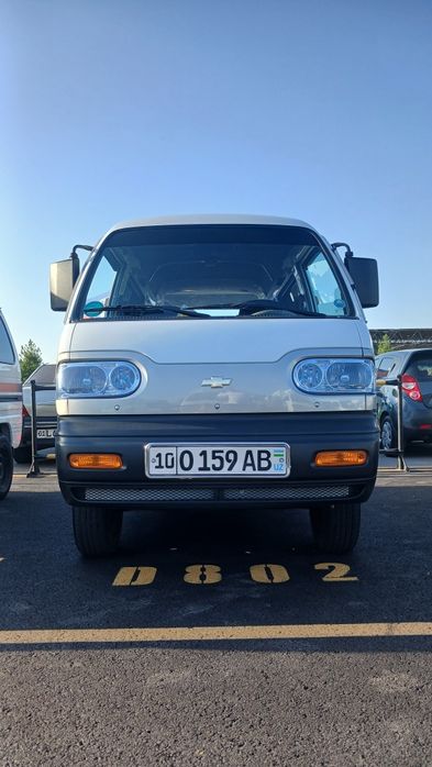 2021 yil 201500km kraska tooop toza xich qatida ishi yoq moshinaozimik