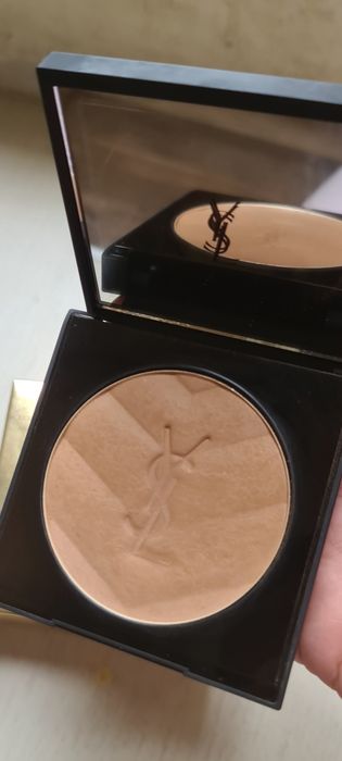 Козметика на Bobbi Brown, YSL и др. и Mac