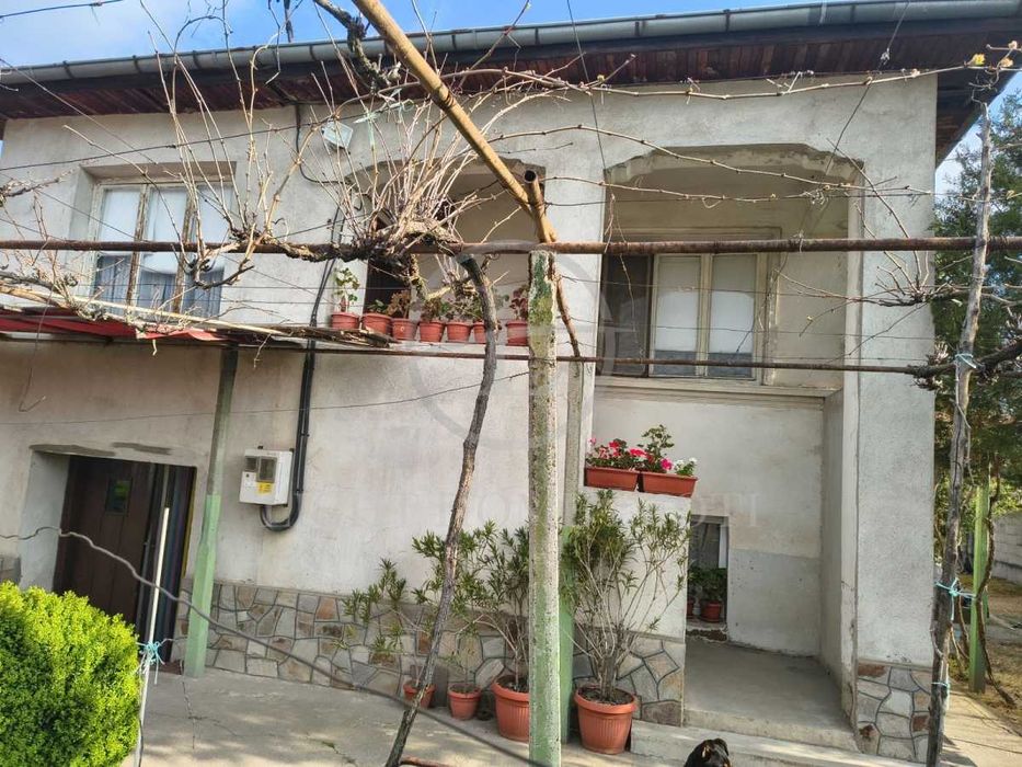 Продава се Къща в с. Цалапица, Област Пловдив - 70 кв.м за 875 €/кв.м - Снимка #1