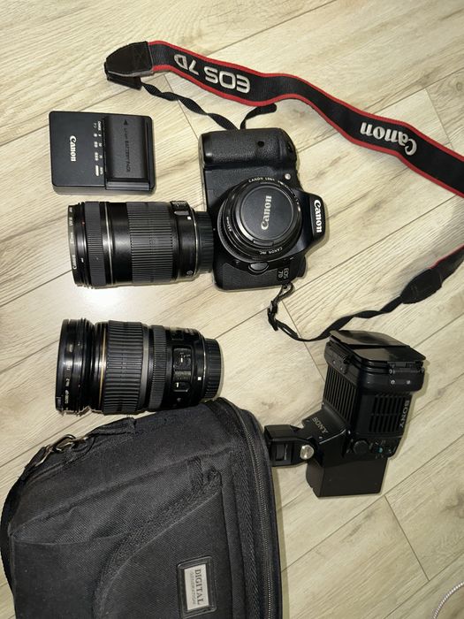 Canon EOS 7D в хорошем рабочем состоянии
