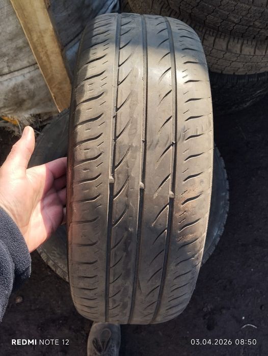 Продам резину. 3 шт.