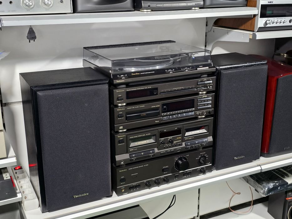 Linie audio TECHNICS, amplificator, dublu deck, cd-player, tuner picku